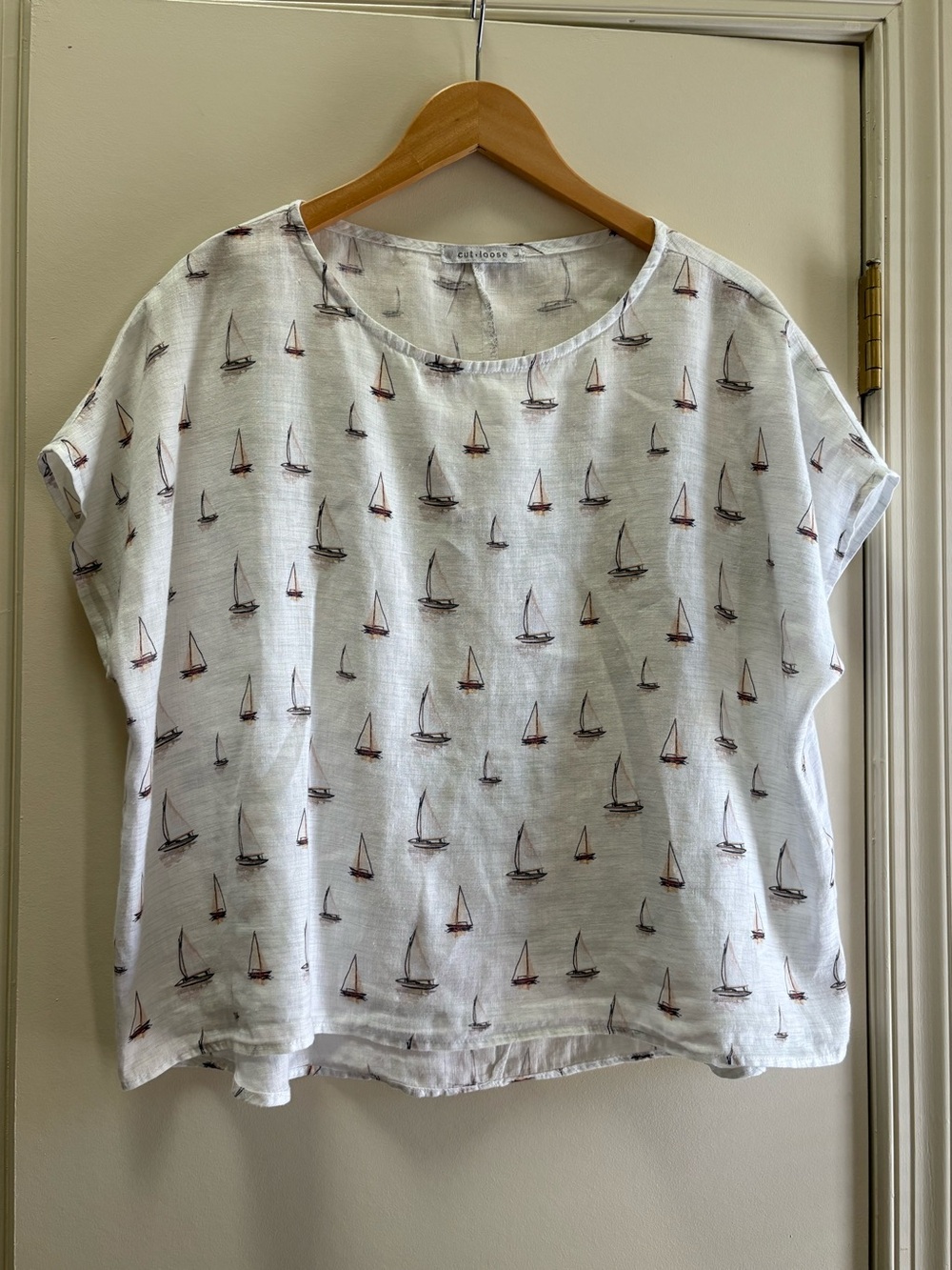 Cut Loose White Print Lagenlook Linen Top